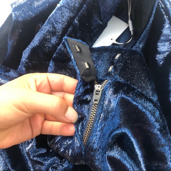 Tibi Stella Metallic Velvet Wide Leg Crop Pants 6 - Picture 4 of 10